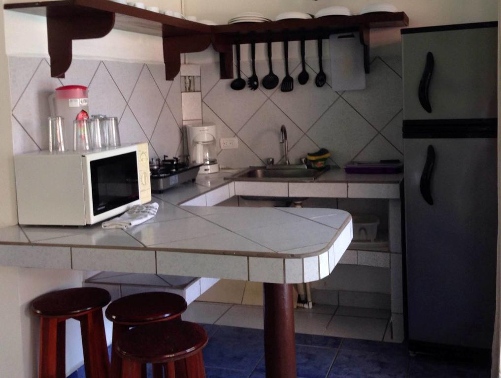 Apartotel Gaviotas Jacó Kültér fotó